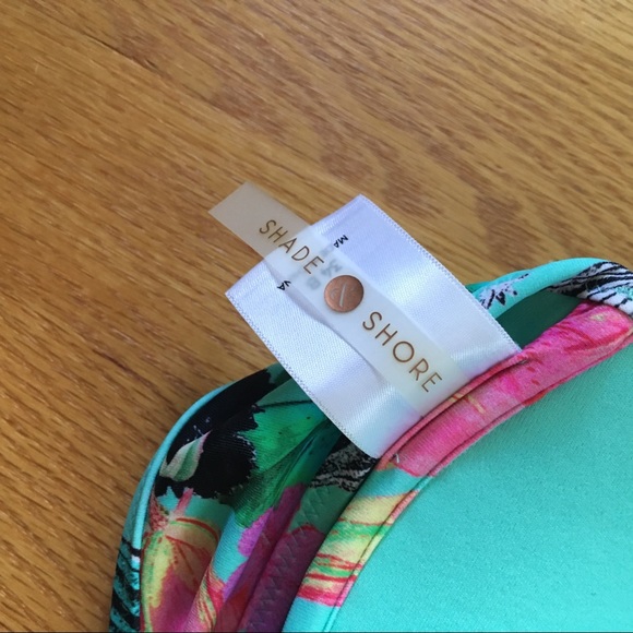 Mermaid swim top - Picture 5 of 5